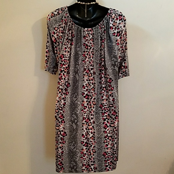 Beautiful Tiana  B. Dress - Picture 4 of 6